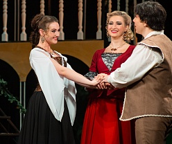 Собака на сене