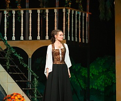 Собака на сене