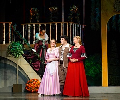 Собака на сене