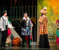 Собака на сене