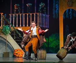 Собака на сене