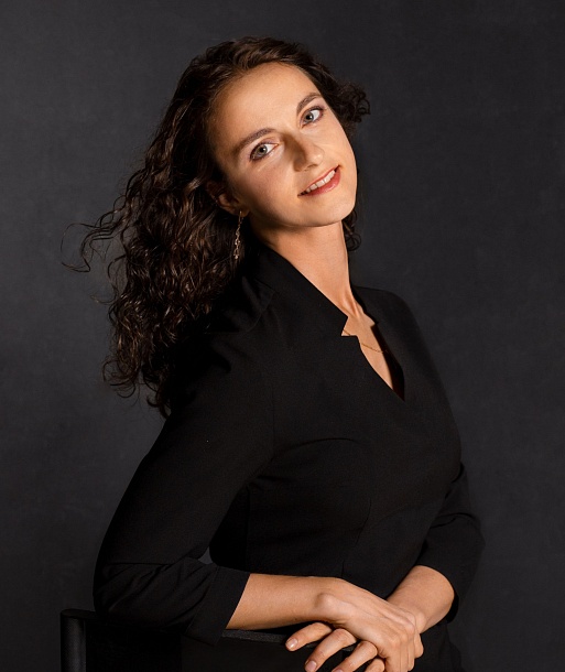 Басова Елена