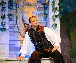 Собака на сене