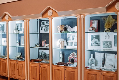 Сведения об учредителе