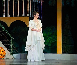 Собака на сене