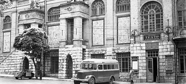 86 лет назад в Пятигорске открылся первый театральный сезон