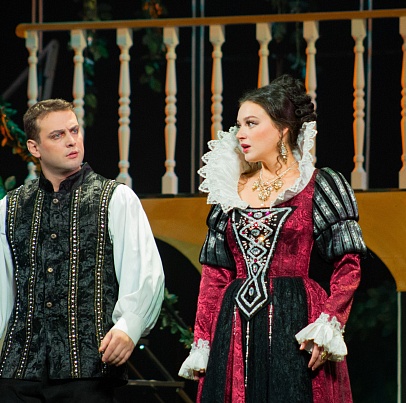 Собака на сене