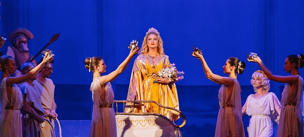 В театре оперетты состоялась прямая трансляция